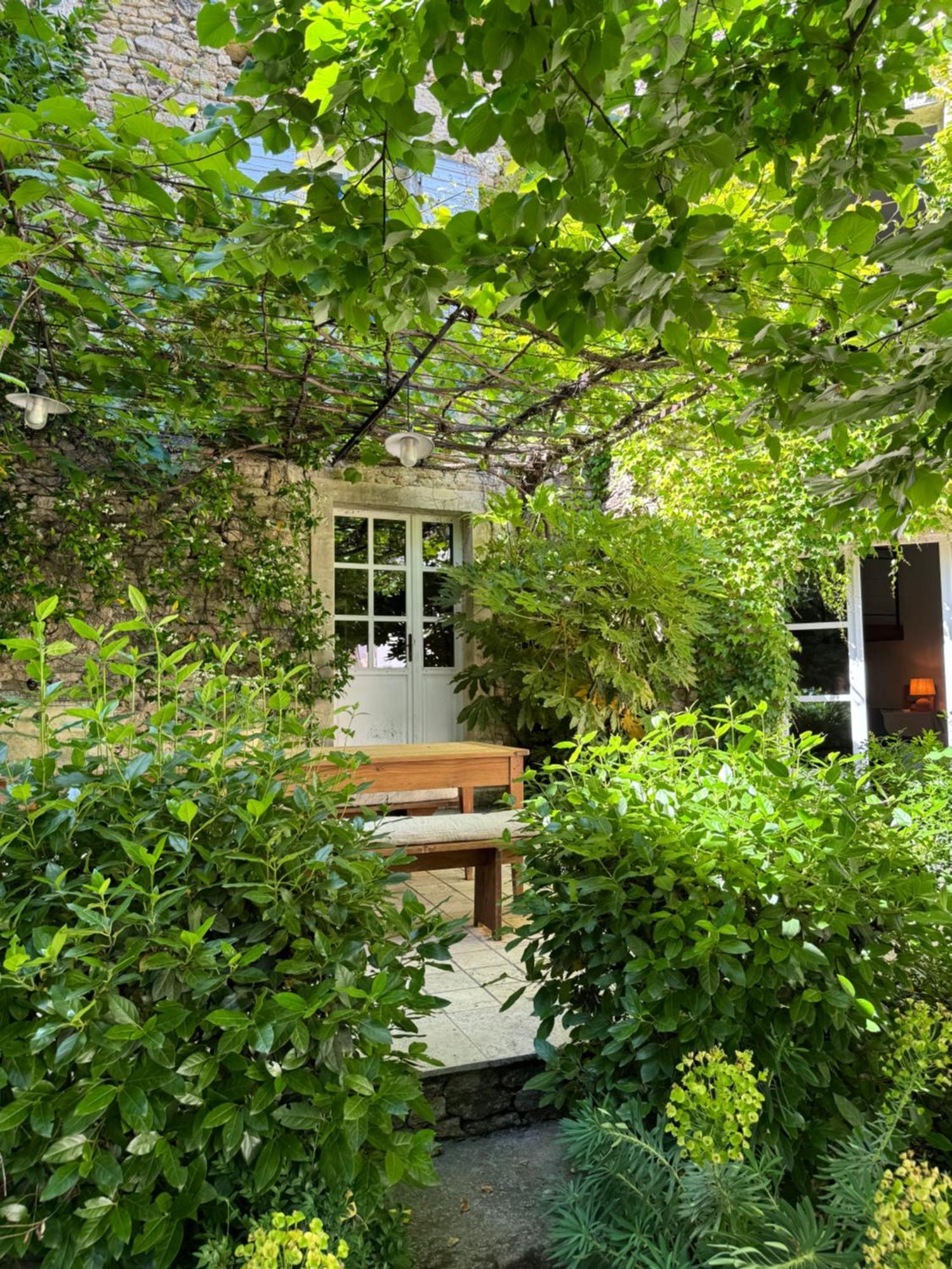 Le Clos De Gordes Bagian luar foto